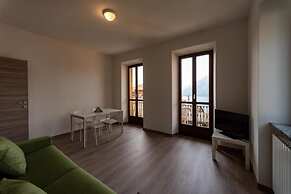 Regolo House