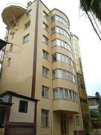 Razin Hotel