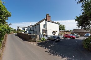 Chillington House