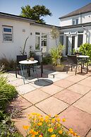 Chillington House