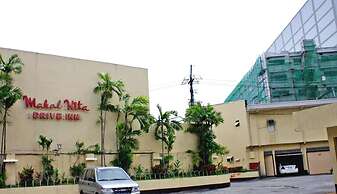 Mahal Kita Drive Inn