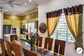 Villa Solihin