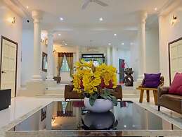 Villa Solihin