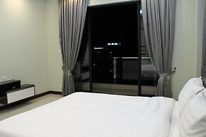 Malis the Residence & Hotel