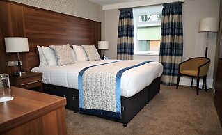 The Melbreak Hotel