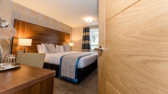 The Melbreak Hotel