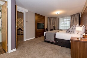 The Melbreak Hotel