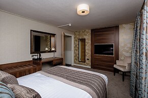 The Melbreak Hotel
