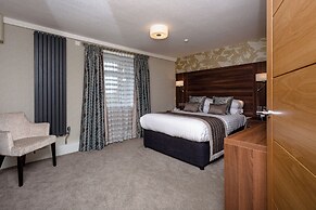 The Melbreak Hotel