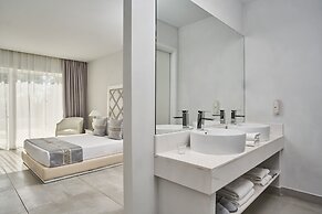 Sandy Villas Resort by Rizos Resorts