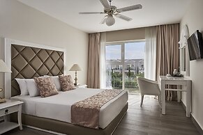 Sandy Villas Resort by Rizos Resorts