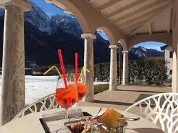 Bianco Hotel