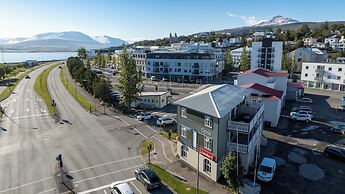 Steinaskjól Apartments - Strandgata