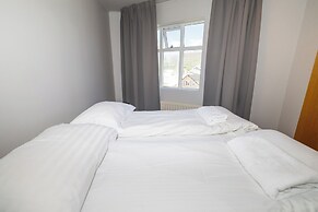 Steinaskjól Apartments - Strandgata