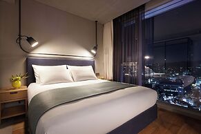 L7 HONGDAE by LOTTE HOTELS