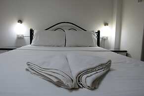 Pizza Italy Restaurant & Guesthouse