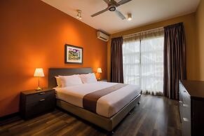 Acappella Suite Hotel
