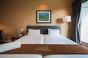 Acappella Suite Hotel