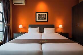 Acappella Suite Hotel