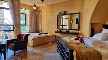 Kami Suites Hotel
