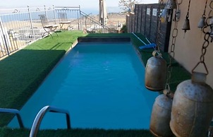 Kami Suites Hotel