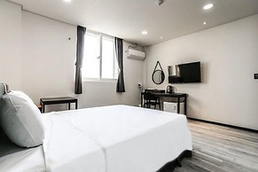 Hotel Cube