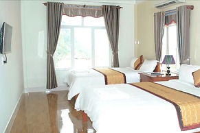 Paradise Hotel