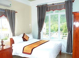 Paradise Hotel