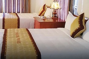 Paradise Hotel