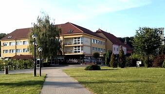 Hotel Arkáda