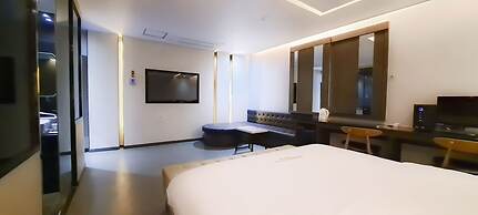 2Heaven Hotel
