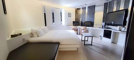 2Heaven Hotel