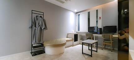2Heaven Hotel