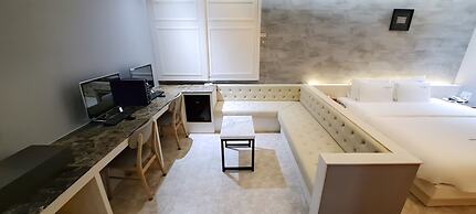 2Heaven Hotel
