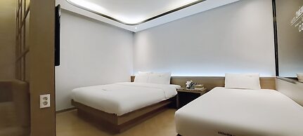 2Heaven Hotel