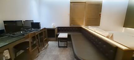 2Heaven Hotel
