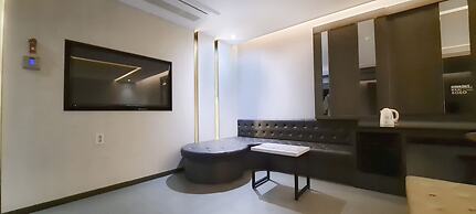 2Heaven Hotel