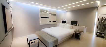 2Heaven Hotel