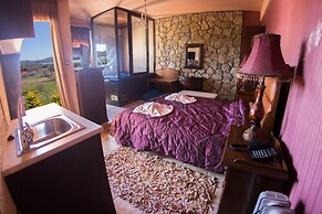 Silva Suites