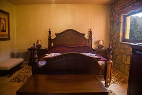 Silva Suites