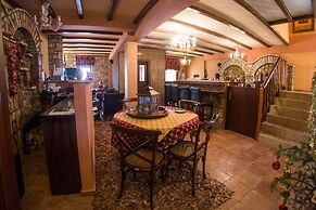 Silva Suites
