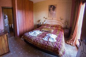 Silva Suites