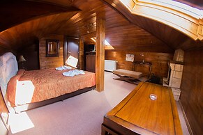 Silva Suites