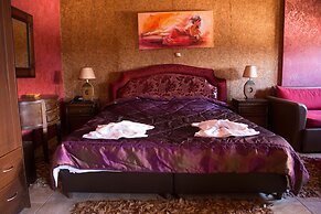 Silva Suites
