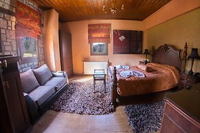 Silva Suites