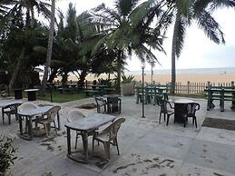 Oasis Beach Resort