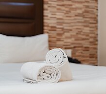 Bayside Hotel 100