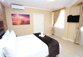 Bayside Hotel 100