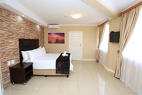 Bayside Hotel 100