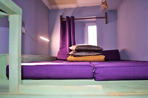 Reshetnikov Hostel